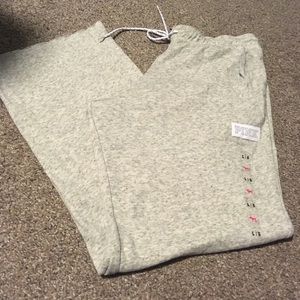 NWT VS PINK boyfriend sweatpants size L